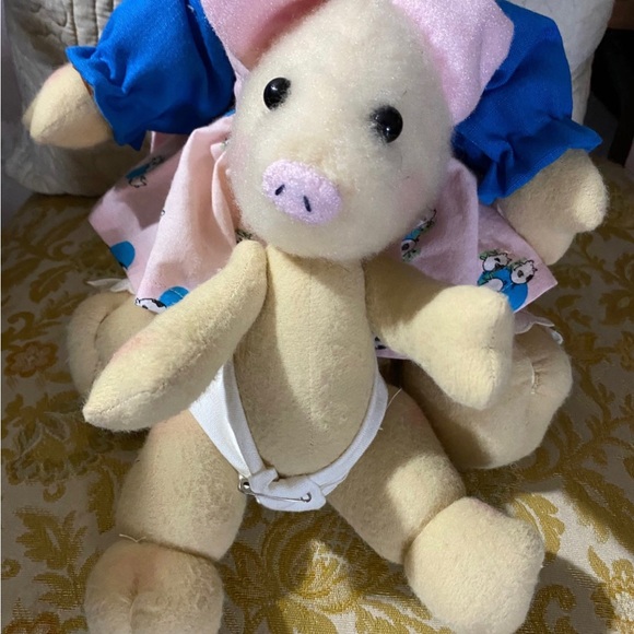 Adorable Handmade Stuffed Pig & Baby - Picture 6 of 8